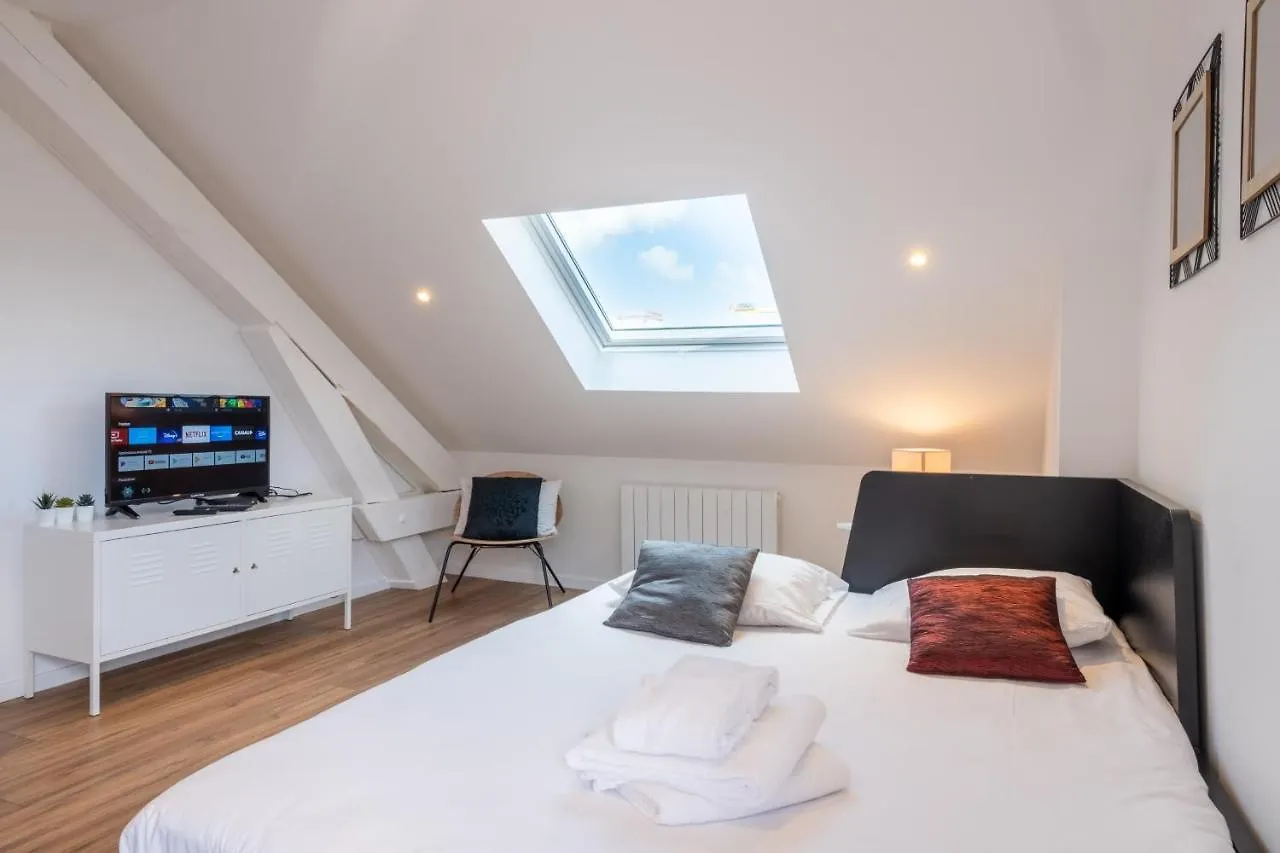 Appartement Guestready - Ancolie - Chaumontel Studio à Annecy 0*,  France